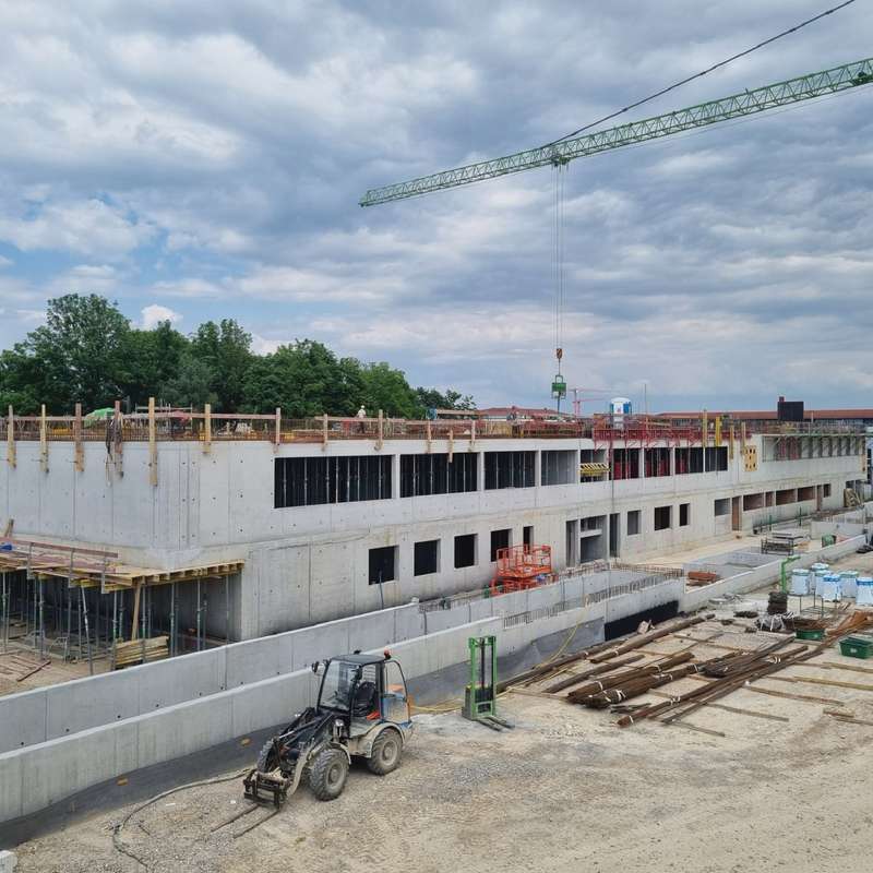 Novogradnja, feuerwehrautos - gasilski dom